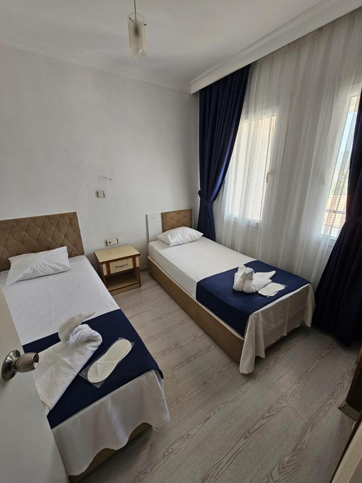 Yenifoca Ersan Hotel Extérieur photo